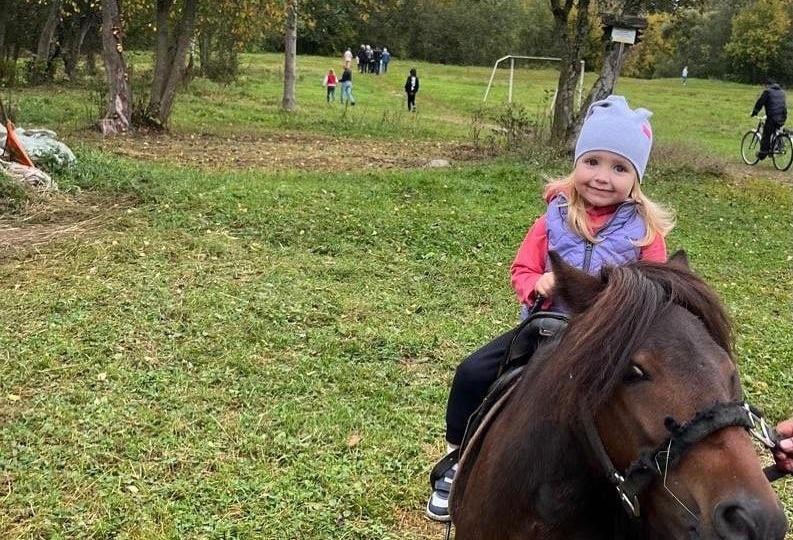 Всей семьёй навстречу весне! Май ждёт вас