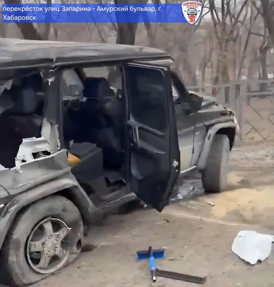    Водителя выбросило из автомобиля. Фото: Госавтоинспекция Хабаровска