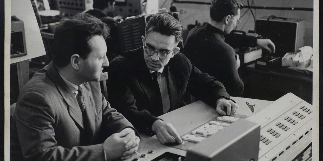 Будем ли мы вновь без Интернета? 7 апреля 1994 года — день рождения массового российского интернета.