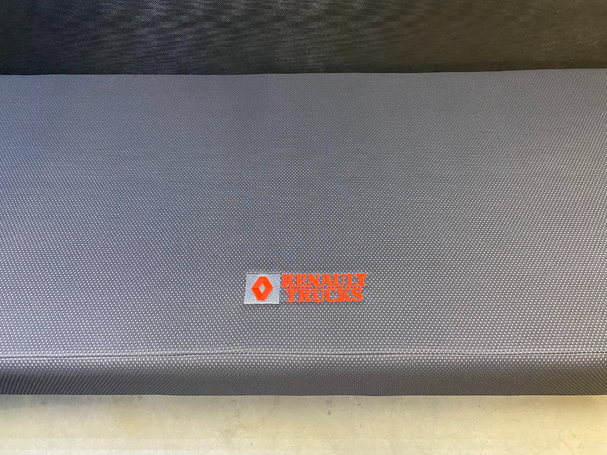 Беспружинный ортопедический матрас СПАЛБЕР Комфорт для RENAULT MAGNUM 4 (2005 - 2013). Фото СПАЛБЕР_3.