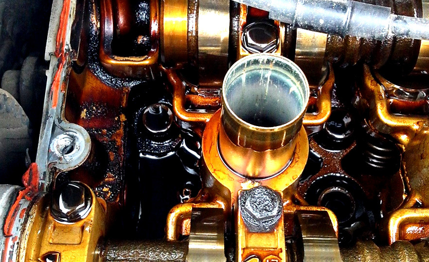 Промыл двигатель методом старого механика — компрессия выросла на 20%