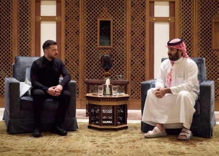    «Его главная задача — уничтожить украинское население». Зеленский намерен вступить в войну на Ближнем Востоке