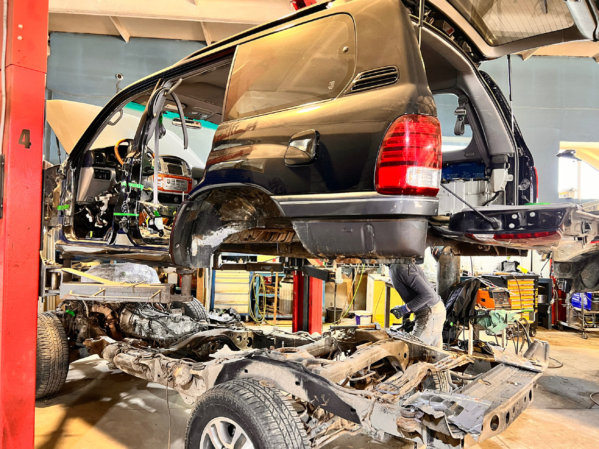 Ремонт рамы внедорожника Lexus LX470