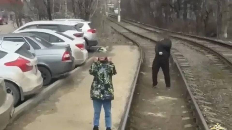 Нашли двух школьников из Волгограда, устроивших конфликт в трамвае