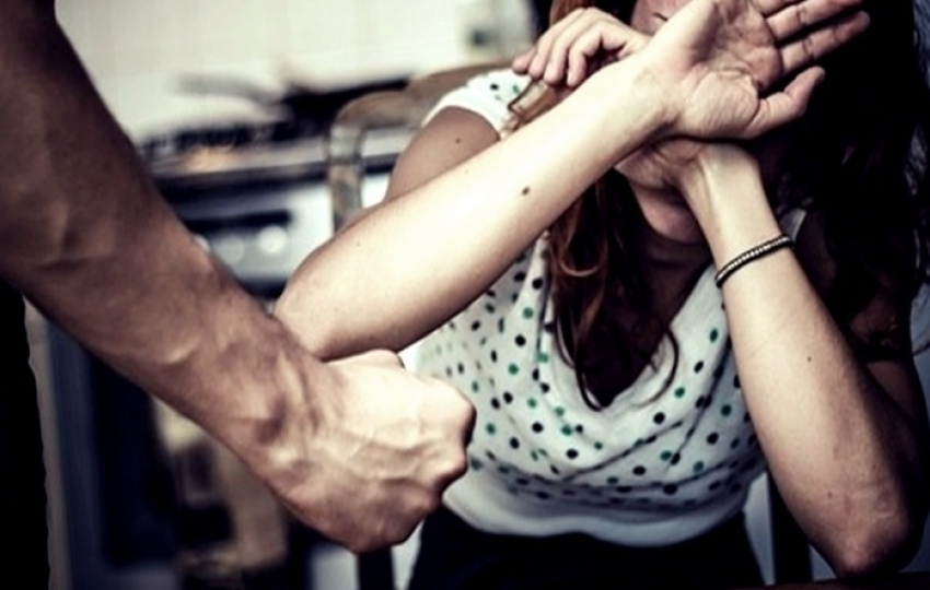 ЛЮБОВНИЦА ПРИШЛА РАЗРУШИТЬ МОЮ СЕМЬЮ, НО Я ВЫГНАЛА МУЖА НЕ ЗА ИЗМЕНУ. Я ВЫГНАЛА ЕГО ЗА ТО, ЧТО ОН СДЕЛАЛ С НЕЙ НА МОИХ ГЛАЗАХ.