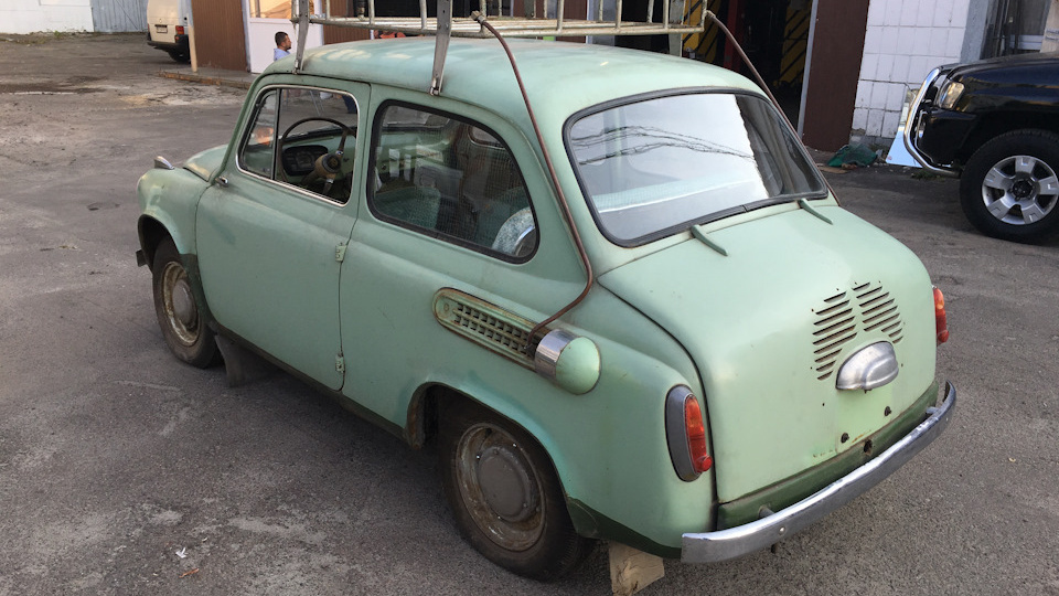 Почему двигатель ставили сзади и зачем от этого отказались? История одной автомобильной схемы