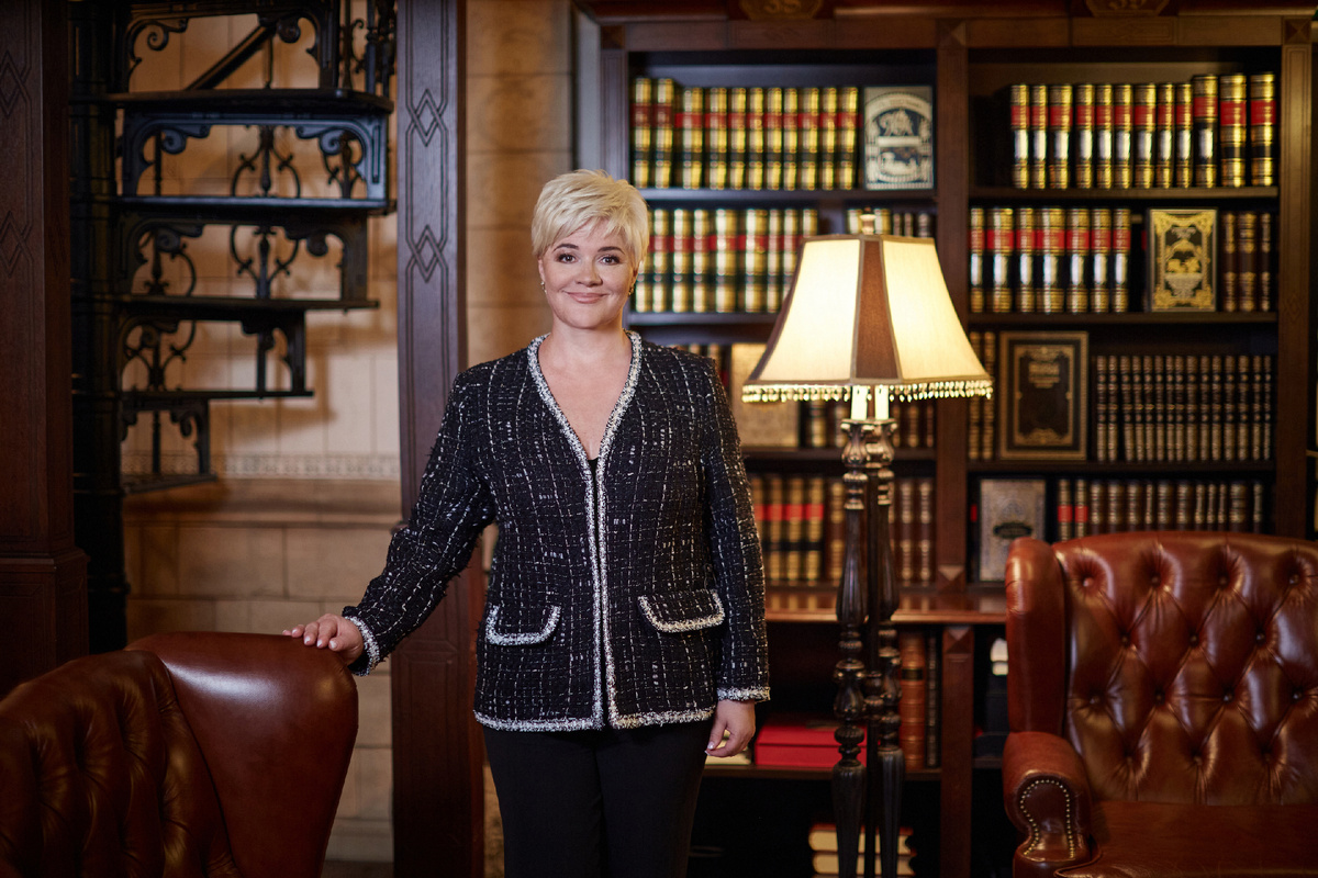 Юлия Калинина - эксперт по созданию и упаковке дорогих услуг, СЕО Академии «Мир экспертов»