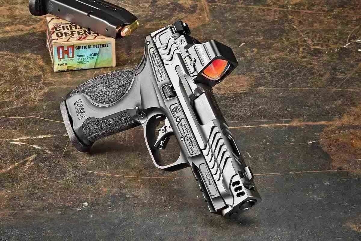 Smith & Wesson M&P9 M2.0 Metal Carry Comp