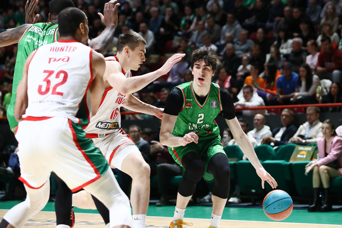    Михаил Беленицкий (№2) / фото: unics.ru