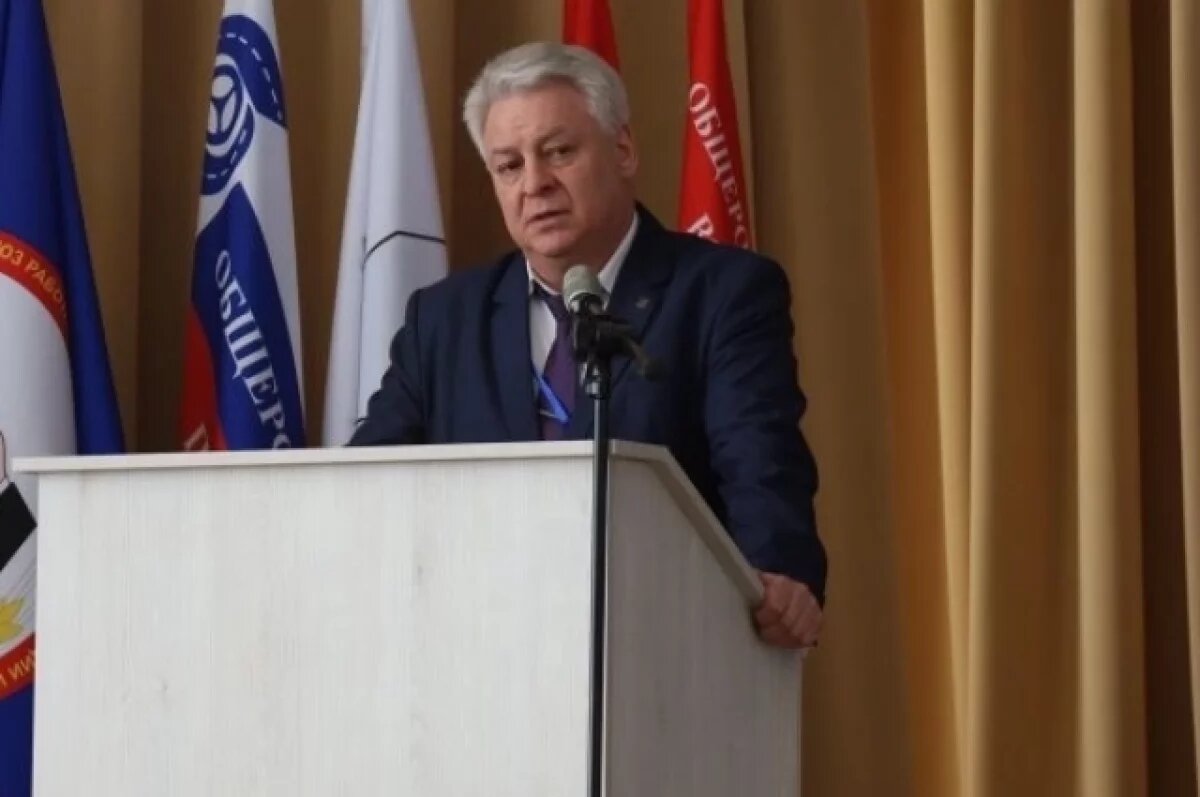    Олег Лесников.