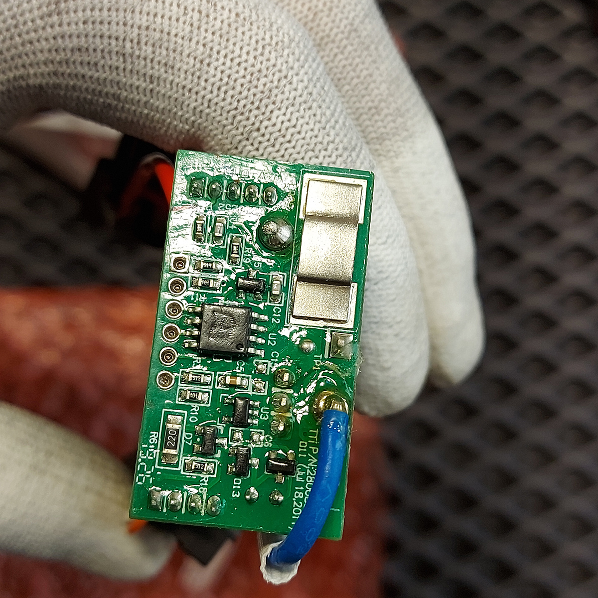 Новая оригинальная Кнопка/электроника 201320006 для аккумуляторного расширительного инструмента Milwaukee HD18PXP