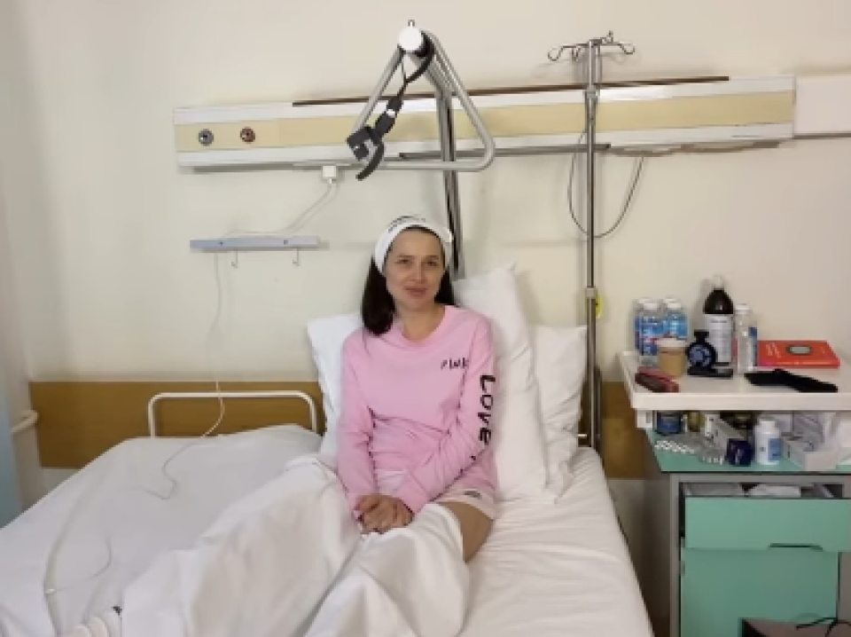    Валерия Чекалина в больнице. Источник: inst/im__lu_ *