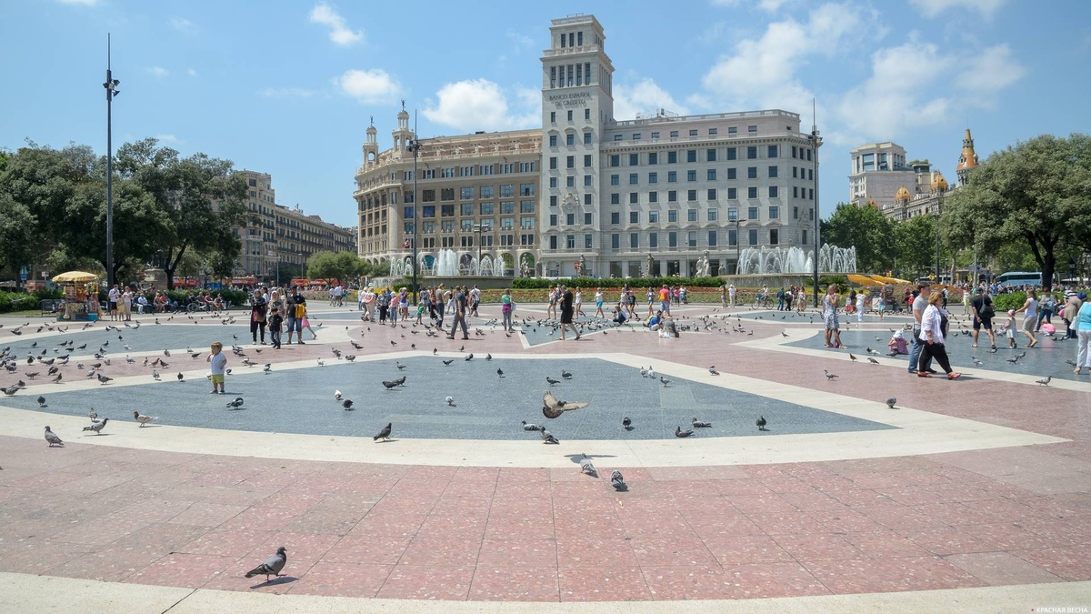     Площадь Каталонии, Барселона, Испания.   
Грук Андрей © ИА Красная Весна