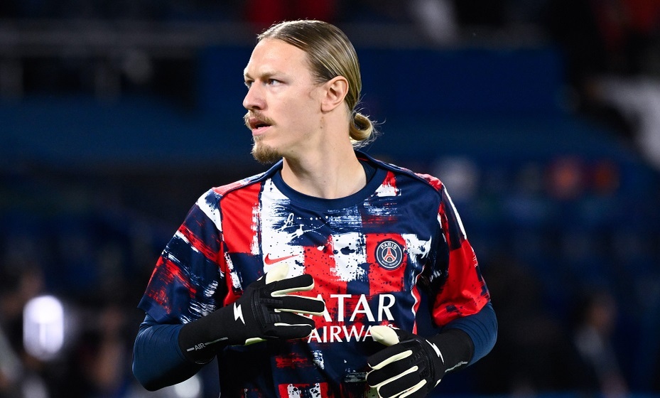    Сафонов включен в заявку «ПСЖ» на матч ЛЧ против «Ньюкасла». Фото: Global Look Press