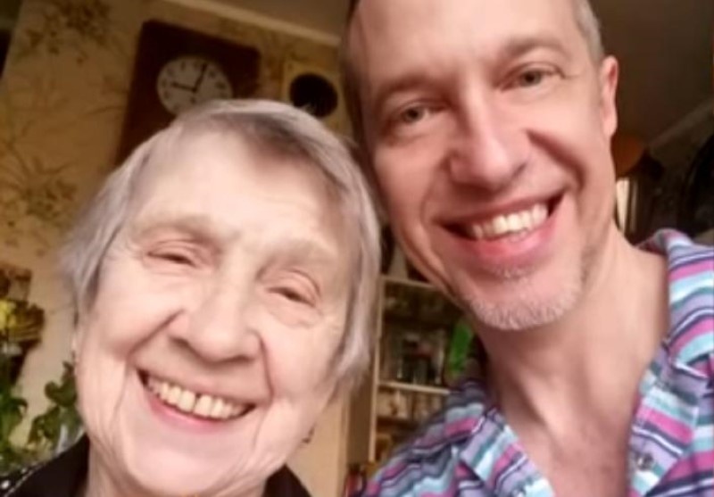 Сергей Соседов со своей мамой / Социальные сети