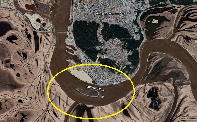 Район устья реки Иртыш с островом в виде "мыши".