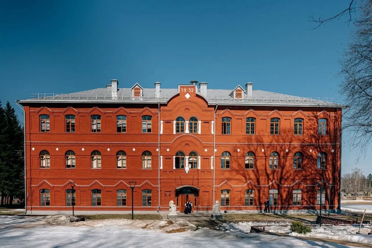 Листайте вправо, чтобы увидеть больше изображений