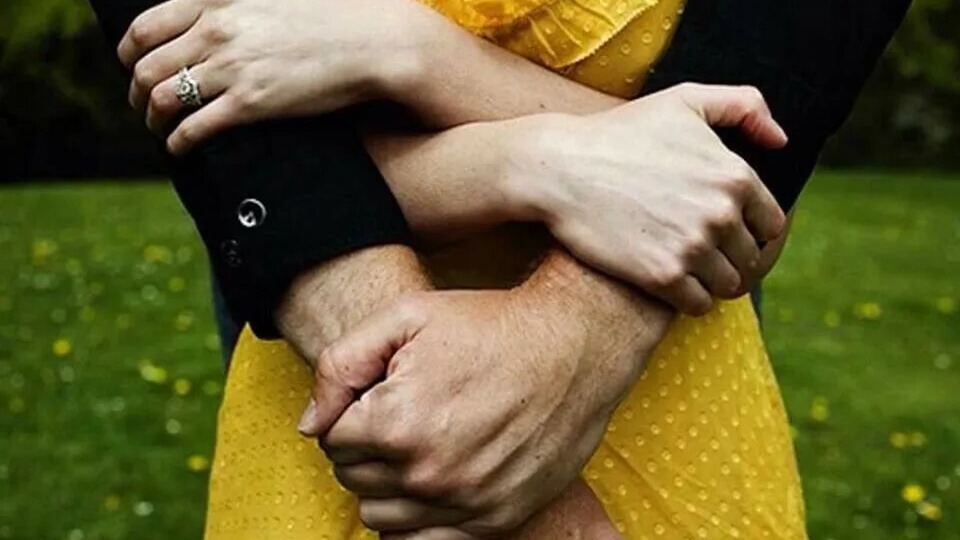 Мне постоянно нужен кто-то, чтобы чувствовать себя хорошо. Почему я не могу опереться на себя?