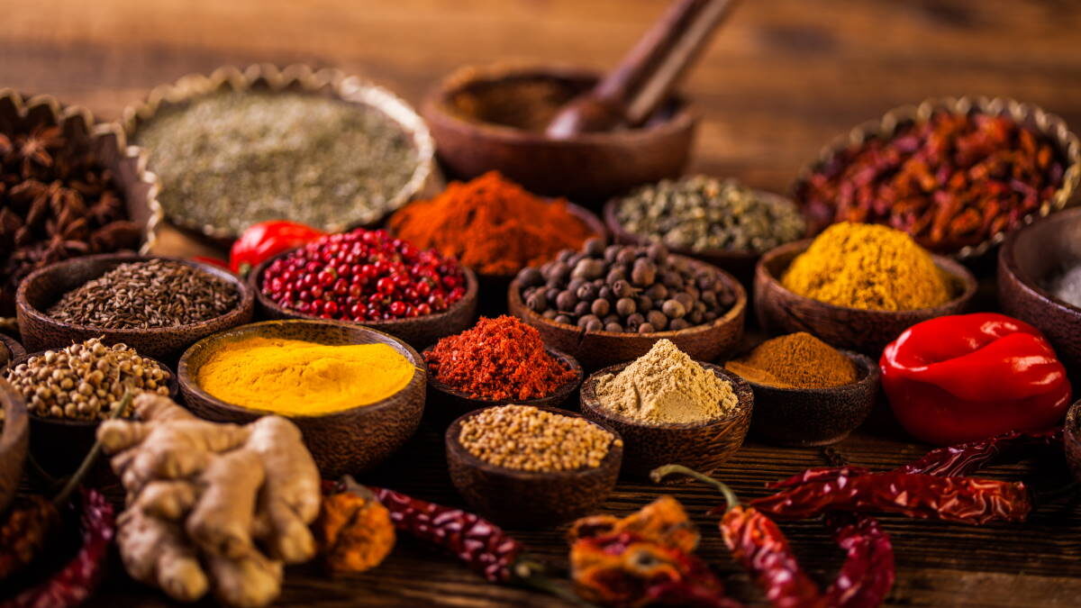 Грузинские специи. https://www.tveda.ru/journal/interesno-2-3/vybiraem-spetsii-dlya-prigotovleniya-gruzinskikh-blyud/