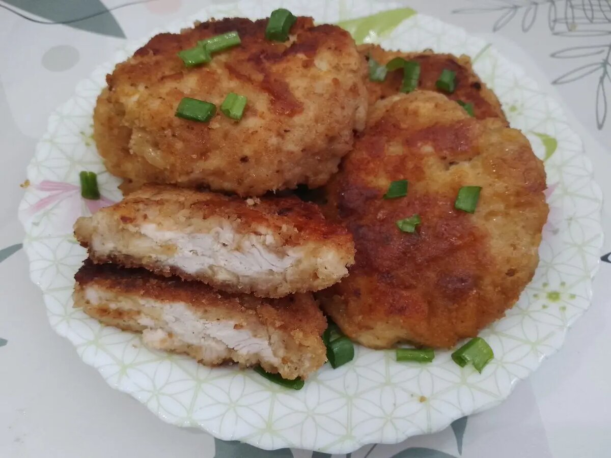 Котлеты из рубленого филе и сыра