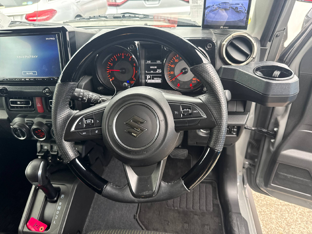 Фото салона, листайте.