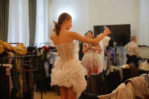 Листайте вправо, чтобы увидеть больше изображений