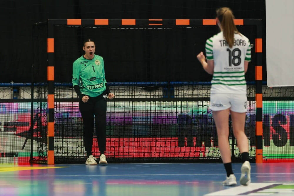    Лора Глозе выиграла три семиметровые дуэли из пяти