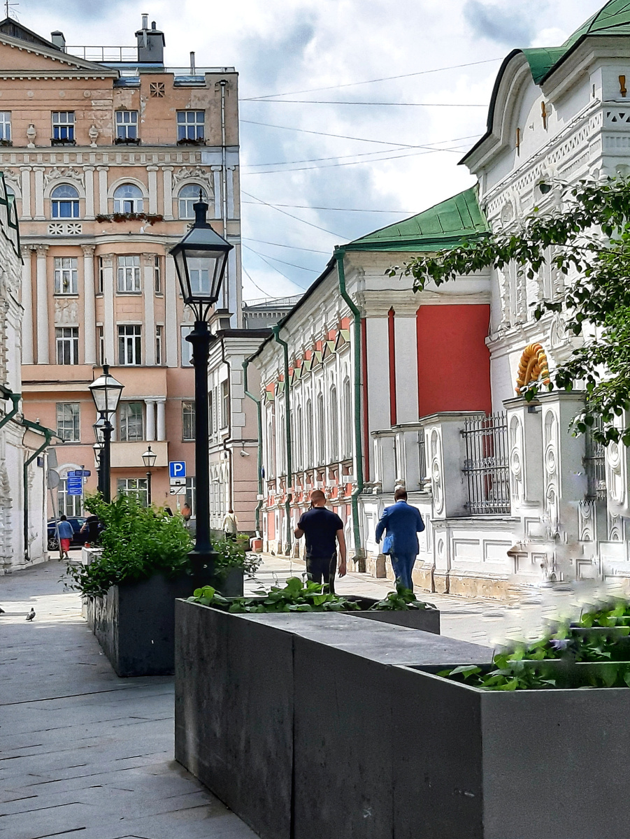 История Замоскворечья. Черниговский переулок. Церковь Михаила и Фёдора Черниговских.