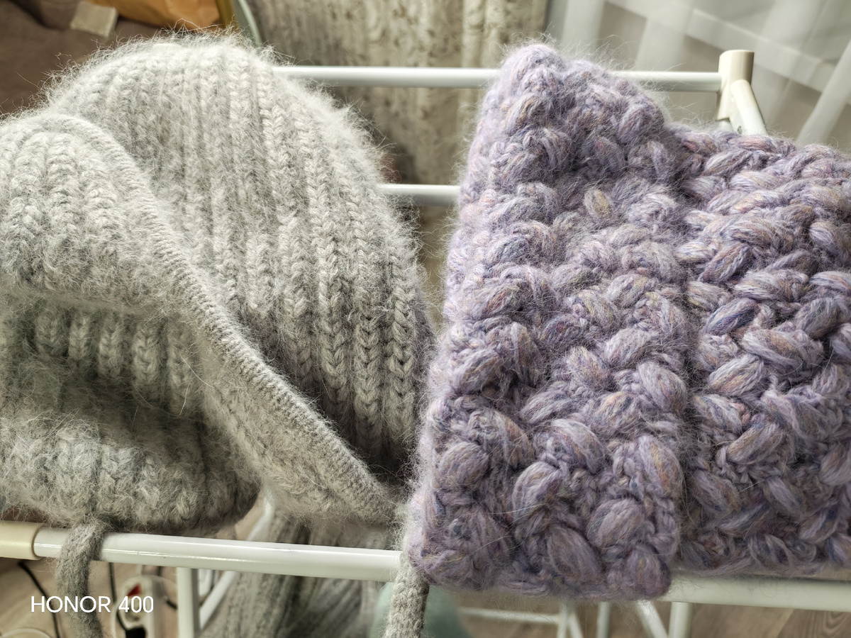 Стираю вязаные изделия.