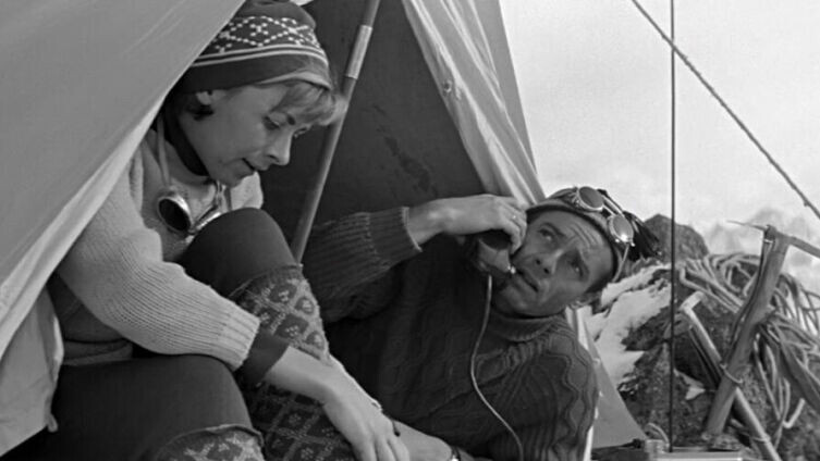    Как снимался фильм «Вертикаль» — символ советского поколения 60-х годов? Кадр из фильма «Вертикаль», Одесская киностудия, 1967 г.