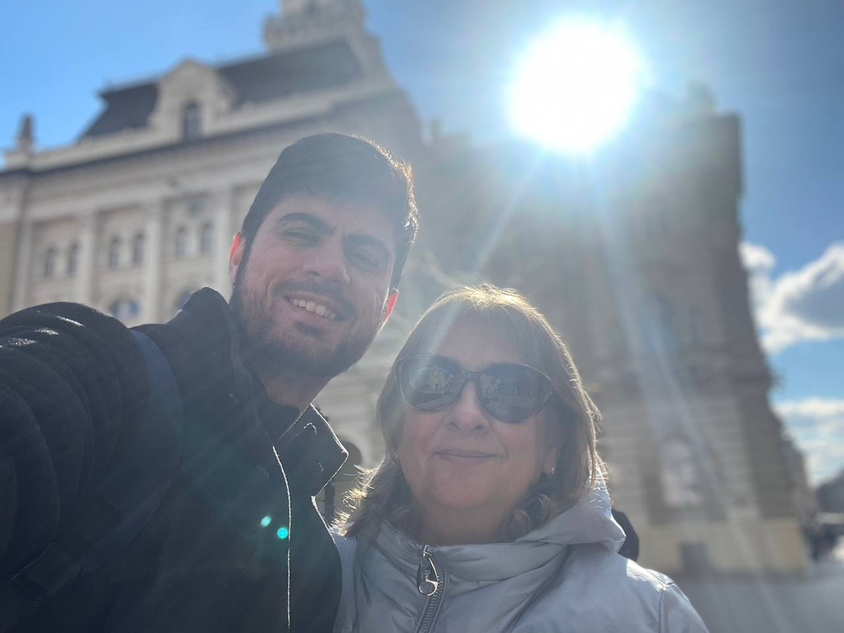 18.03.2025 я с сыном 🫶 в центре Нови-Сада на площади Свободы