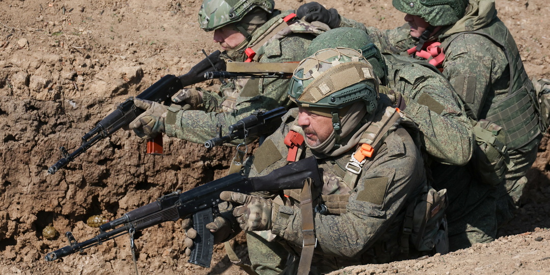 Марочко: ВС РФ выдавливают ВСУ из Дибровы