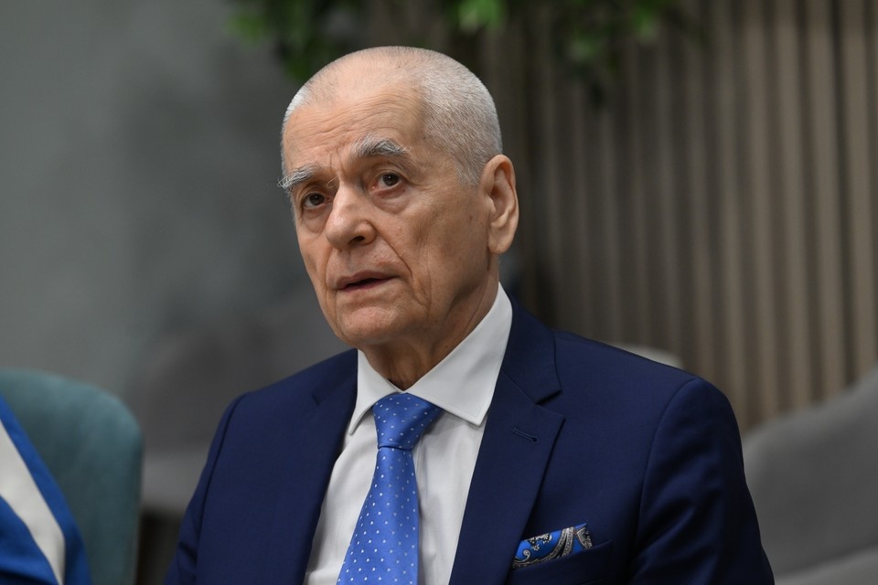    Онищенко рассказал, сколько детей может родить одна женщина. Евгения ГУСЕВА