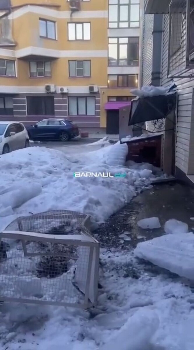    Ул. Профинтерна, 38. Источник: t.me/barnaul22