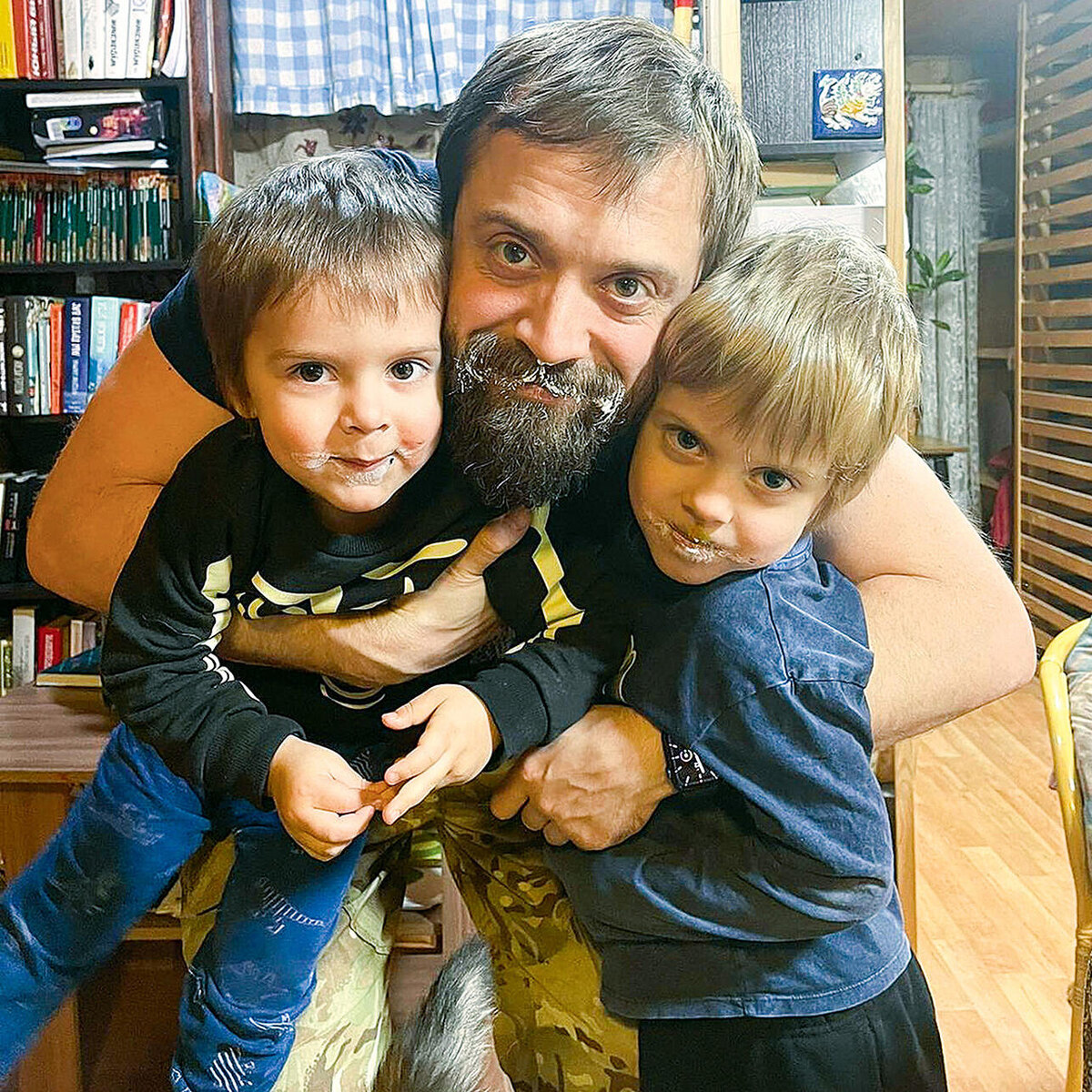    Александр Ильин-мл. с сыновьями Ярославом и Александром. 2023 г. Соцсети Александра Ильина-мл.