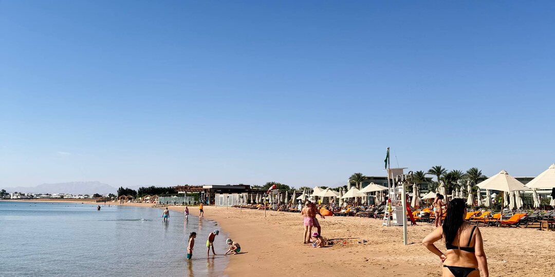 Египет: самый  длинный песчаный пляж и немного наших. Rixos Premium Magawish 5*