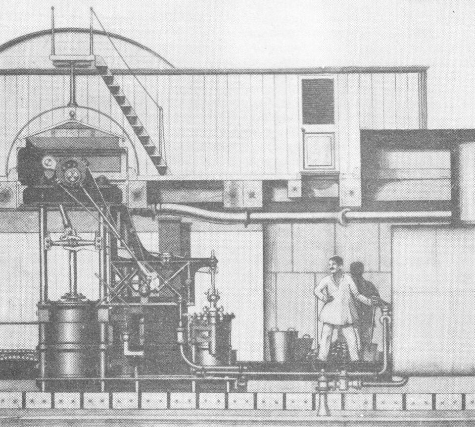 Машинно-котельное отделение парохода «Метеор», продольный разрез