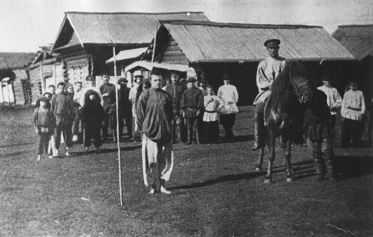 Жизнь в сибирской деревне в начале 20 века. Енисейская губерния.