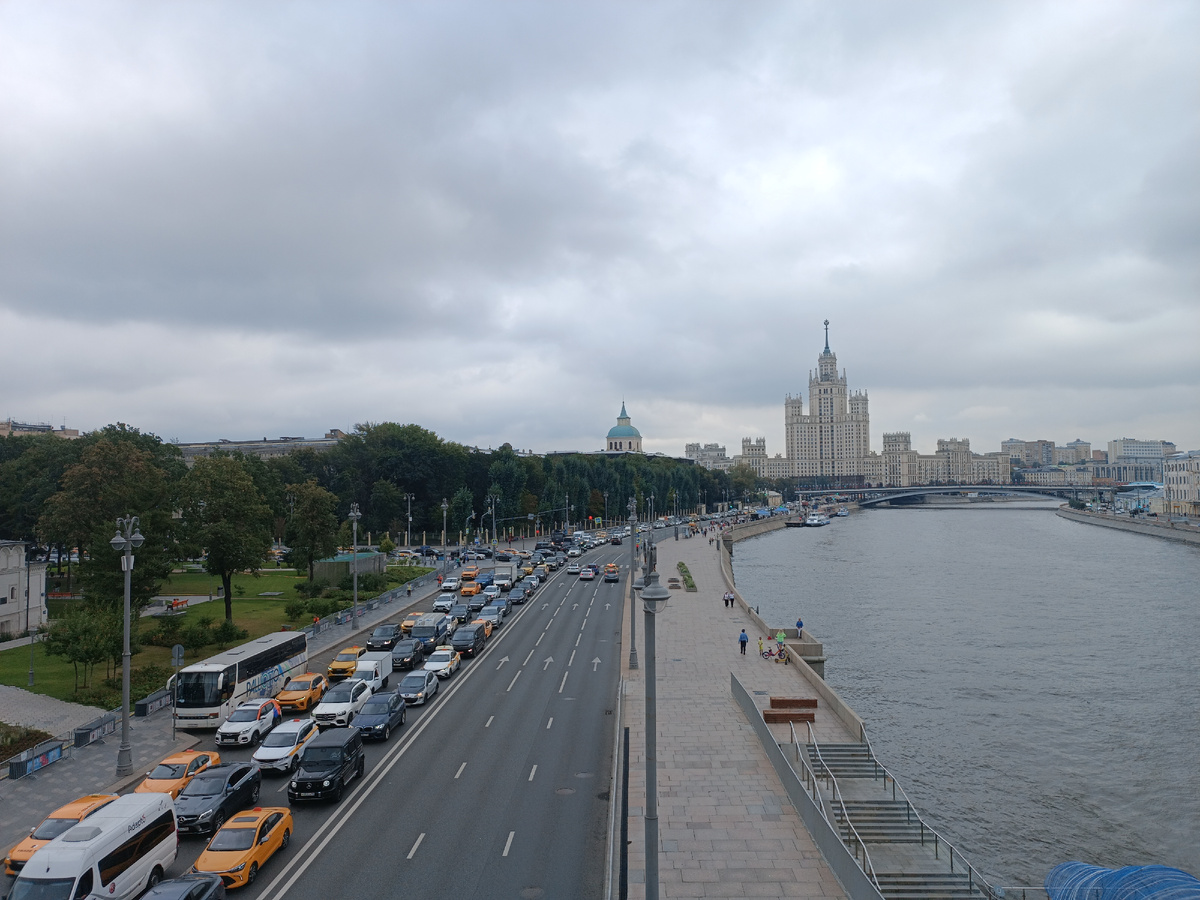 вид с Парящего моста 