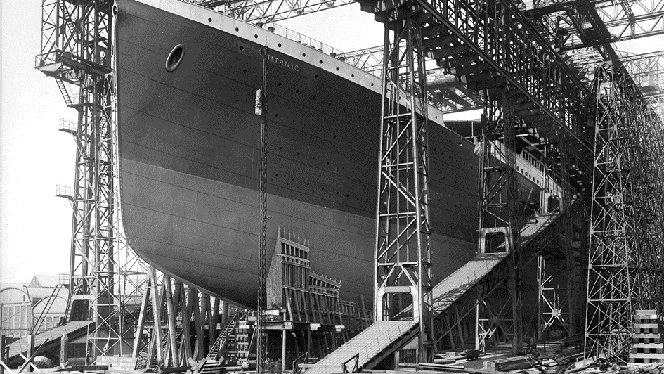 Строительство «Титаника» на верфи Harland & Wolff в Белфасте.