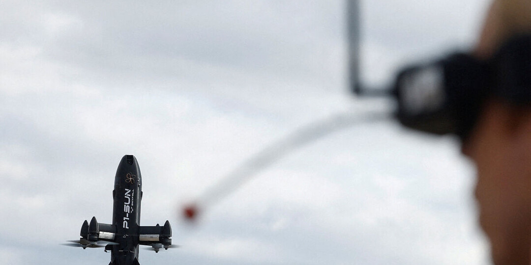 ВСУ вновь атаковали порт Усть-Луга. Петербуржцы жалуются на «едкий запах гари»