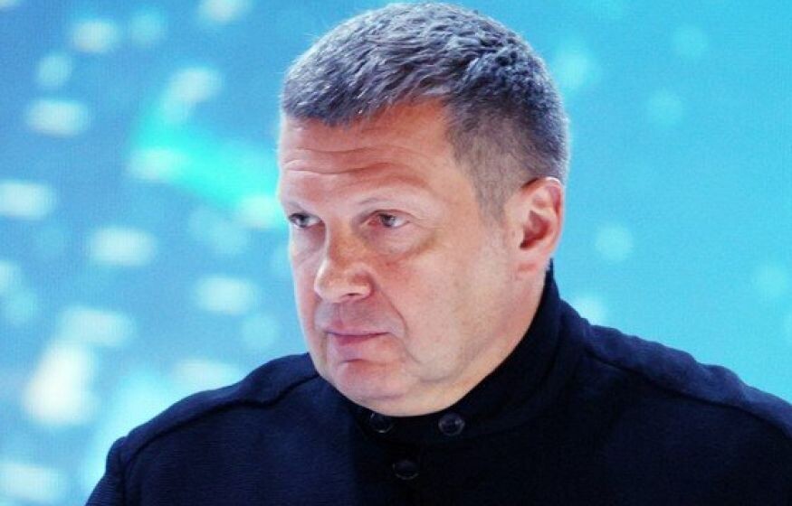    Почему мы воюем одной рукой и с гирями на ногах, а банковая до сих пор не уничтожена: Соловьев пришел в ярость