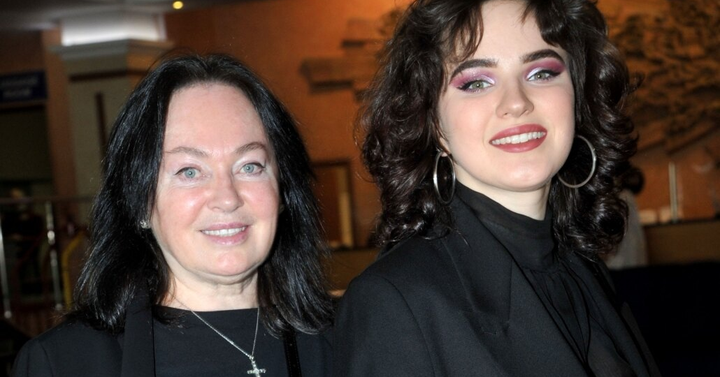 «Драгоценная моя! Я всегда рядом»: Лариса Гузеева показала единственную дочь в день ее 26-летия