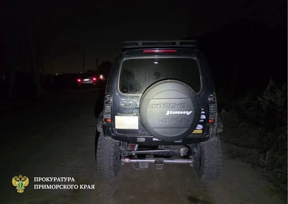    Мужчина погиб, упав с внедорожника во время поездки в Приморском крае Фото: прокуратура Приморья/@prosecutor_pk