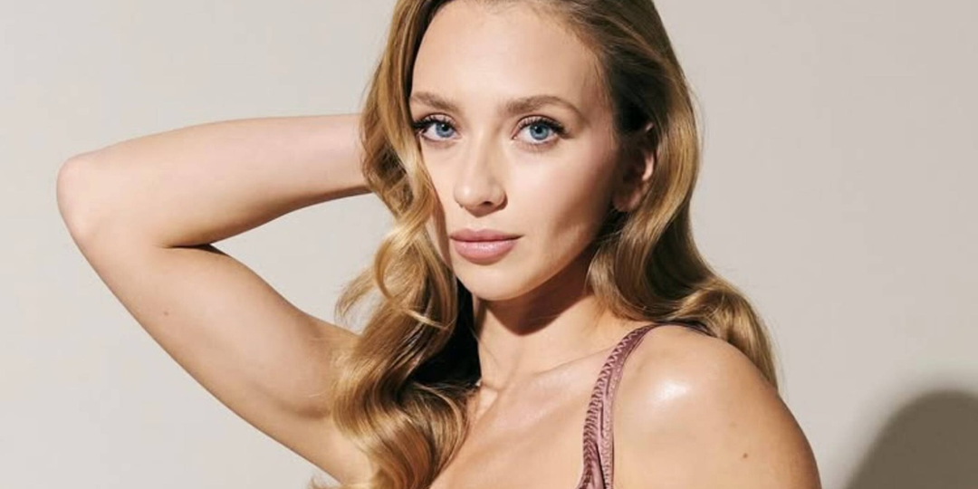 Раненная мужем на льду фигуристка Виктория Синицына показала видео из больницы и обратилась к фанатам