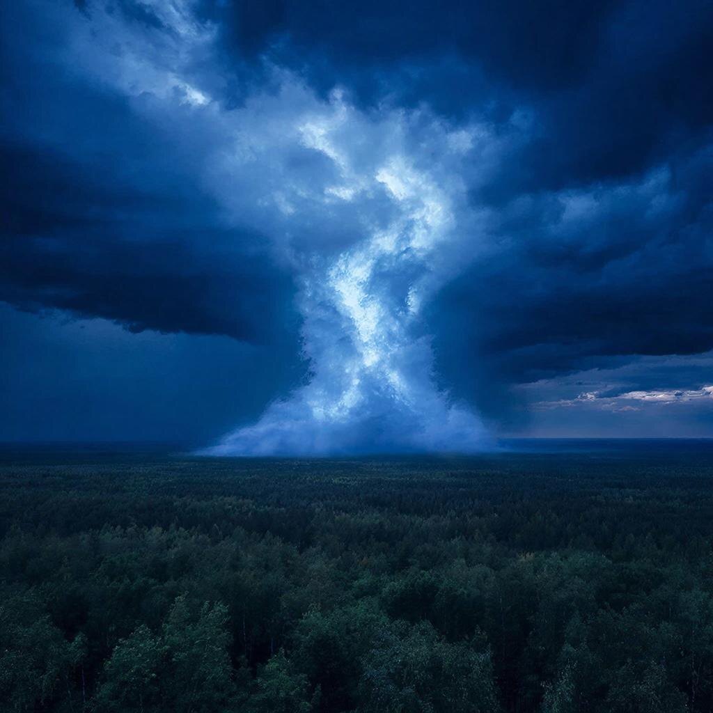 Небо над Россией хранит свои тайны. Что скрывается за этими аномальными всплесками энергии?