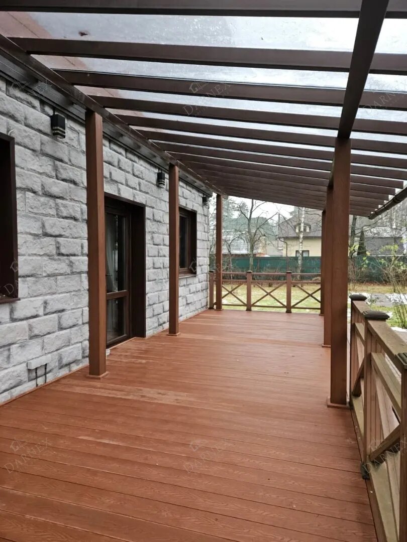 Терраса к дому готова