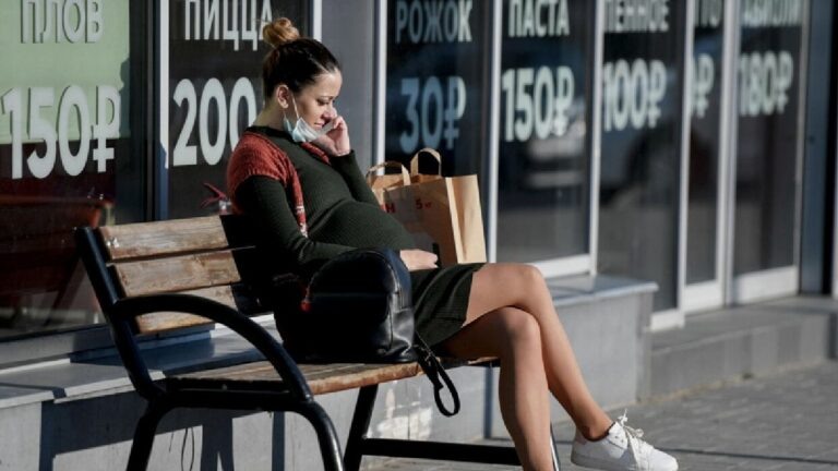    Иллюстрация к материалу: Сколько детей может родить женщина: мнение академика РАН