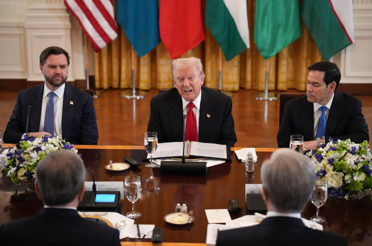    В США определились с главным лидером республиканцев на предстоящие президентские выборы