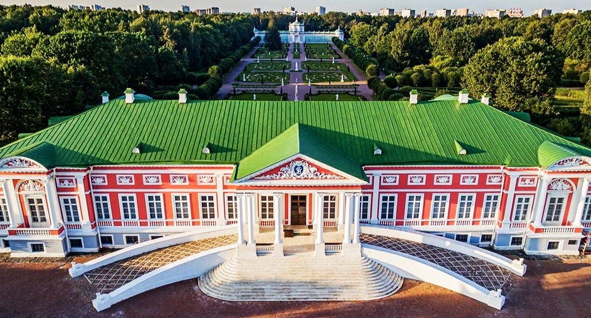 Усадьба Шереметева. Большой дворец. Фото из открытых источников